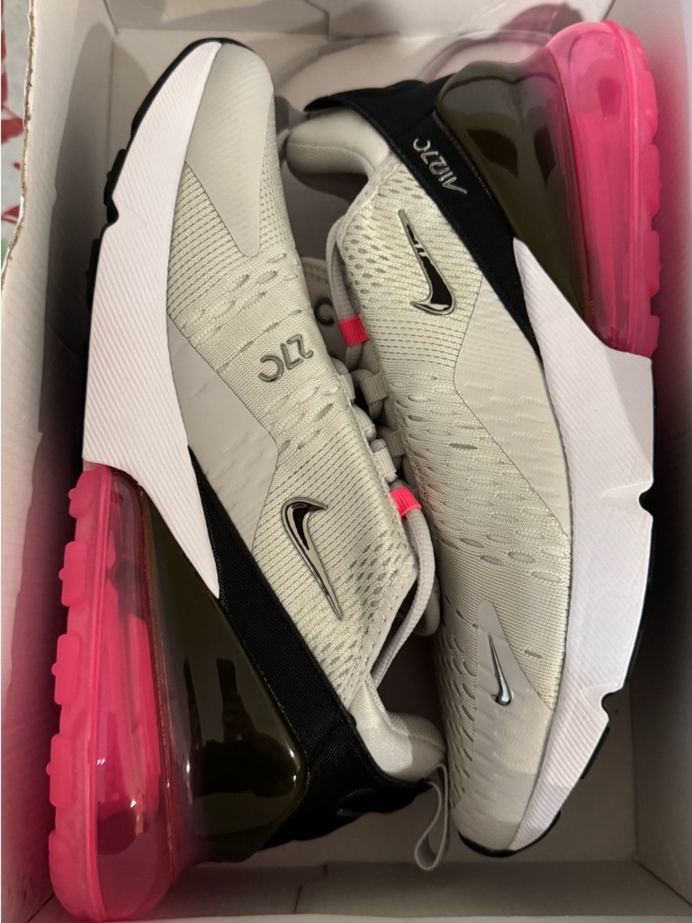 Women’s Nike Air Max 270 Photon Dust/ Metallic Silver